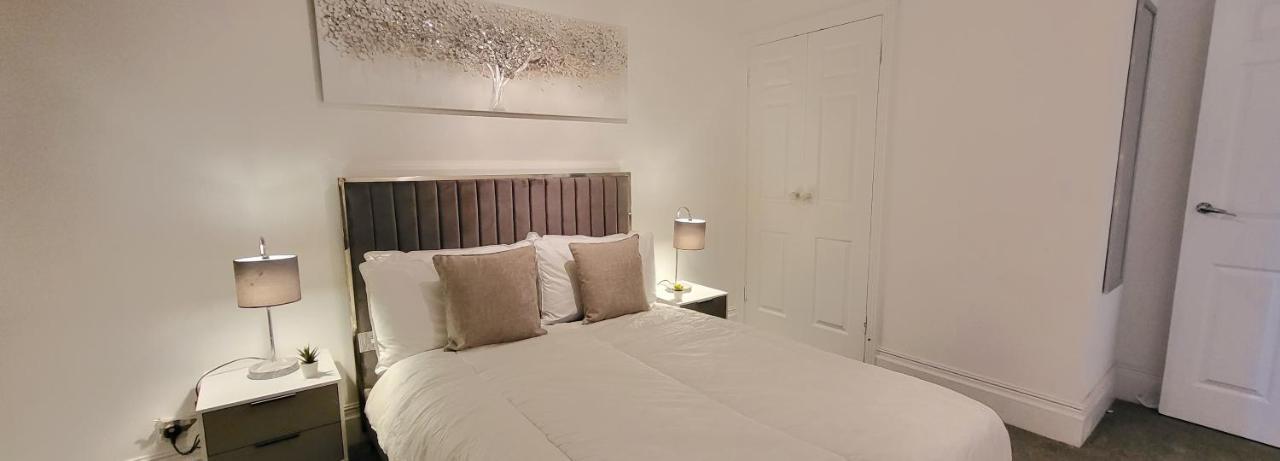Stunning 2 Bedroom Apartment In Canary Wharf - Morland Apartments ロンドン エクステリア 写真